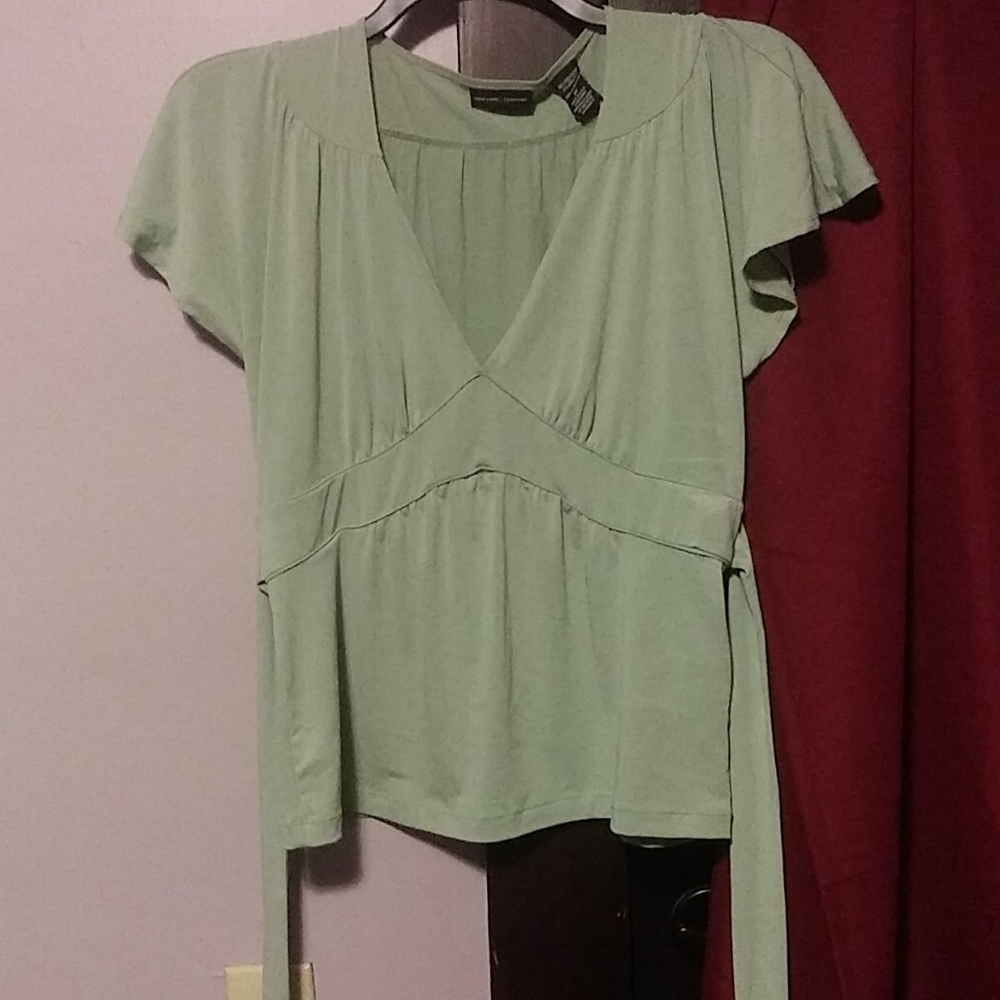 Women's shirt